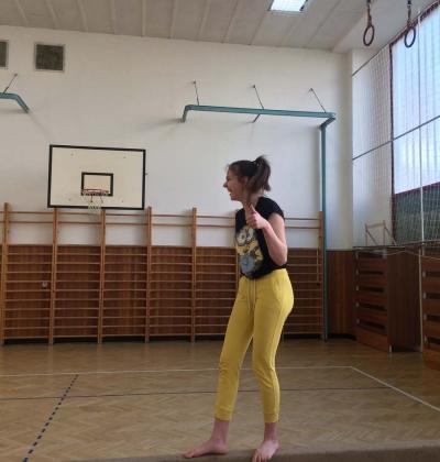 9 .b A 9.c Gymnastika 7