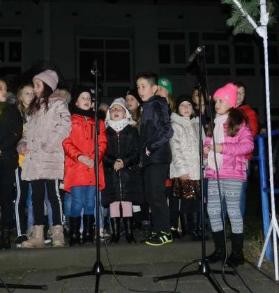 Rozsveceni Stromu 5